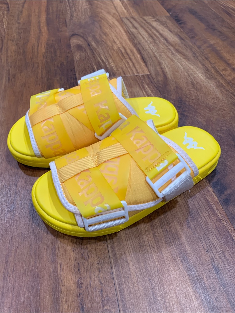 Kappa 222 Banda Aster 1 sandals in yellow and white No size tag